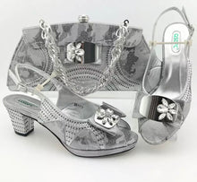 Load image into Gallery viewer, ITALY CRISTAL SET SHOE AND BAG
