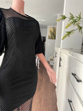 Load image into Gallery viewer, BLACK SEXY SHORT SLEEVE
