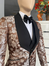 Load image into Gallery viewer, LUXURY OFFICE &amp; PARTY SUIT
