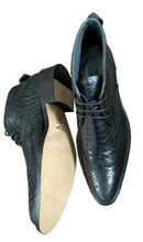Load image into Gallery viewer, BEST LEATHER BOOTS
