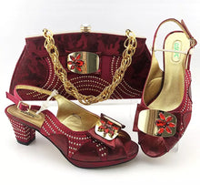 Load image into Gallery viewer, ITALY CRISTAL SET SHOE AND BAG
