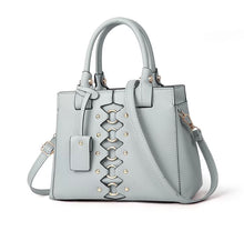Load image into Gallery viewer, SIDE RINGS HANDBAG
