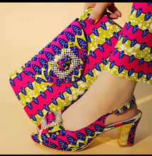 Load image into Gallery viewer, Handbag &amp; heel set African designs
